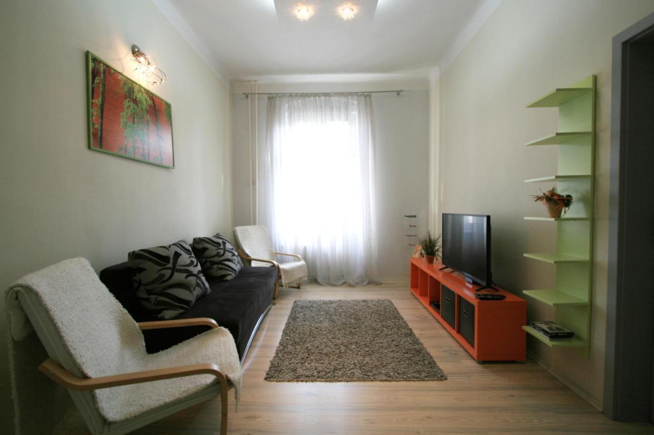 Apartment No 21 - I P Pavlova 34 卡罗维发利 外观 照片