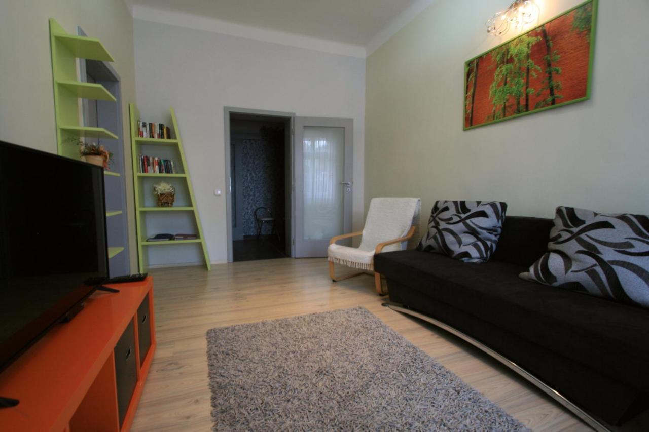 Apartment No 21 - I P Pavlova 34 卡罗维发利 外观 照片