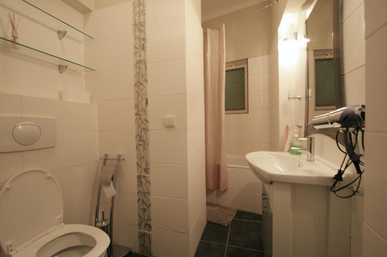 Apartment No 21 - I P Pavlova 34 卡罗维发利 外观 照片